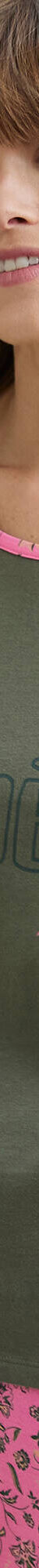 T-shirt manches courtes coton uni imprimé placé "Bohème"  (kaki) T-shirt manches courtes coton uni imprimé placé "Bohème"  (kaki)